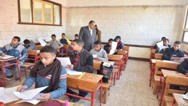 امتحانات الشهادة الإعدادية